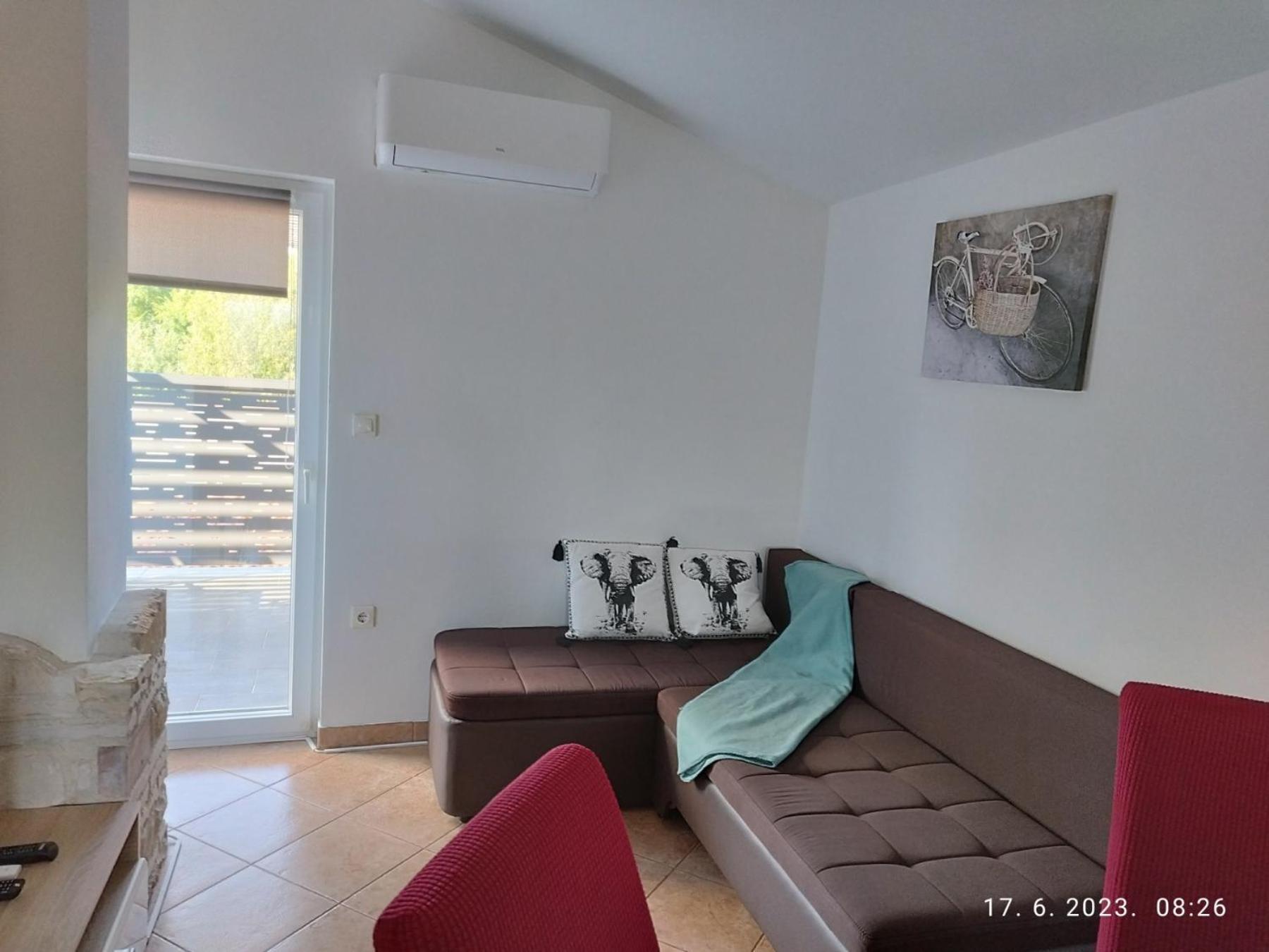 Apartment Zelena Oaza Sisan 75 M2 - 2 Bedrooms Εξωτερικό φωτογραφία